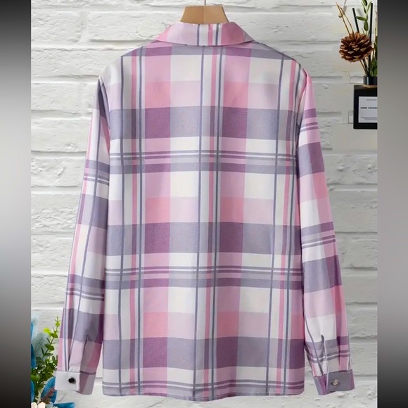 Classic Button Front Relaxed Fit Vibrant Plaid Print Long Sleeve - Picture 4 of 7